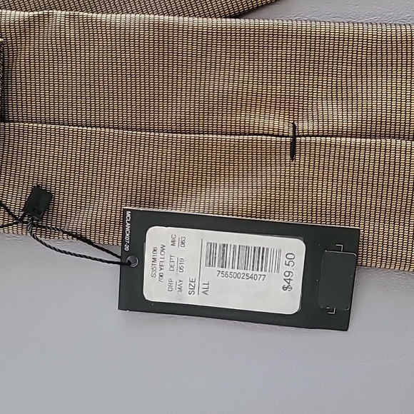 Murano 100% Silk Yellow Gold Tie - Picture 5 of 7